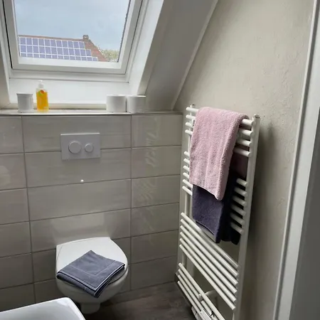 Likedeeler Apartment *